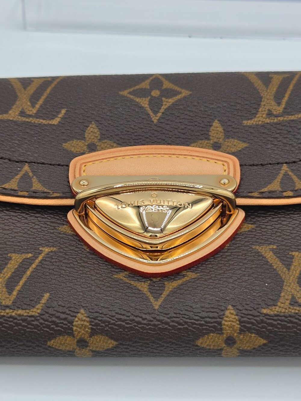 Louis Vuitton Monogram Eugenie Wallet | Monogram Canvas | Box & Dust Bag - Picture 6 of 12